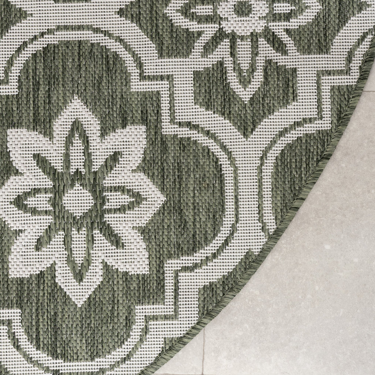Round Outdoor Rug – Rio Flower Green