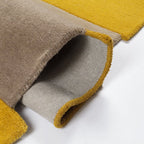 Abstract runner - Stracto Collage Ochre Yellow