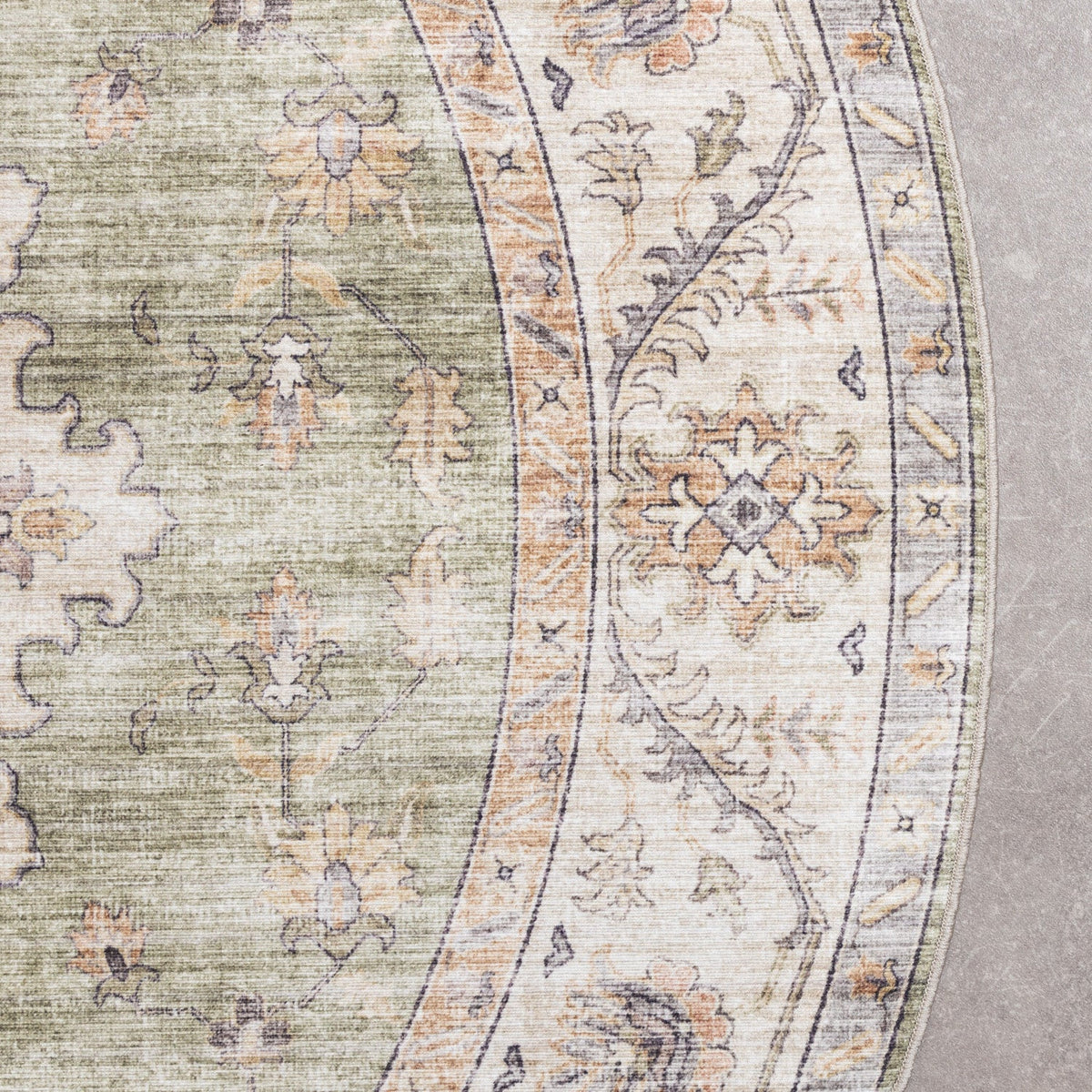 Round Vintage Outdoor Rug - Santo Medallion Green