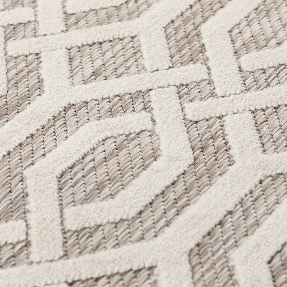 Balcony Rug - Piatto Mataro Cream/White