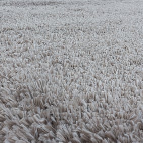 Rond hoogpolig vloerkleed - Fuzzy Beige - sfeer