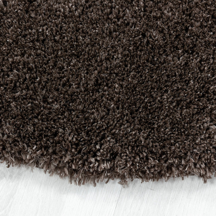 Rond hoogpolig vloerkleed - Fuzzy Bruin - 2