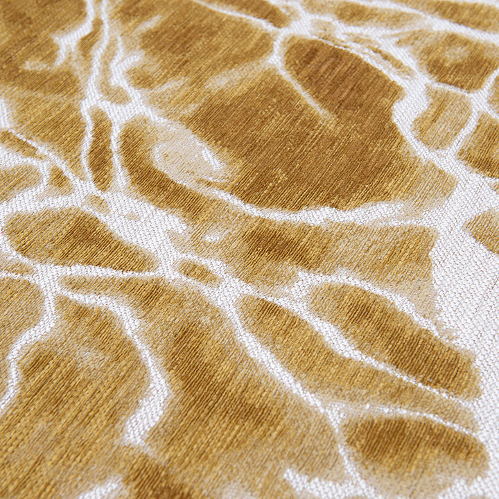 Abstract vloerkleed - Swim Saffron 9349 - 2